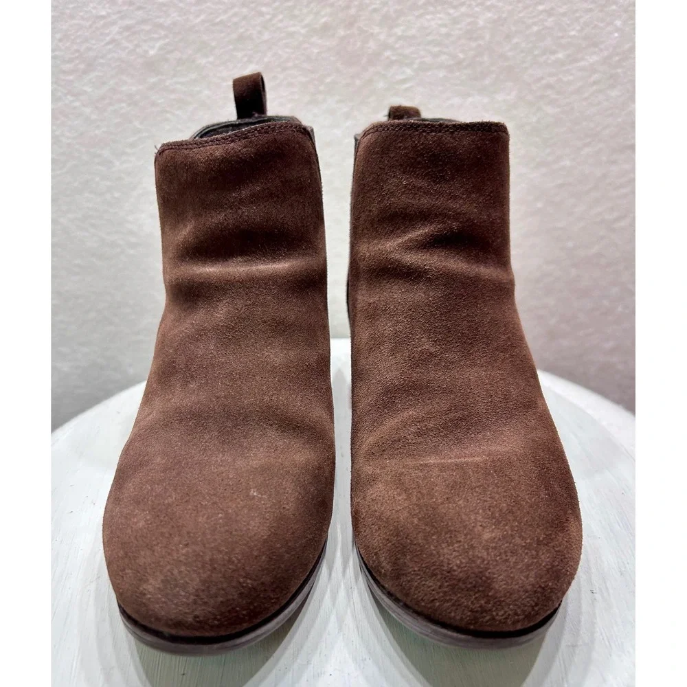 Skechers Arch Fit Women 7 Brown Suede Chelsea Ankle Boots‎ 167327 Choc Booties